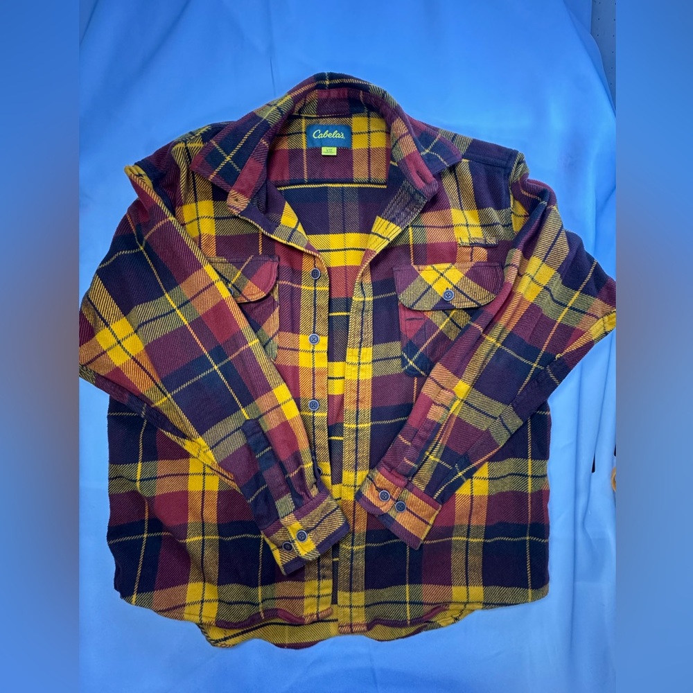 Cabela’s Heavy Cotton Flannel Shirt Jacket- Large